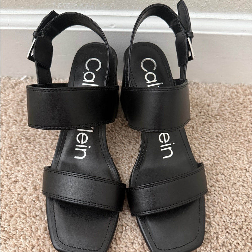 Calvin Klein Women's Elegant Black Sandals